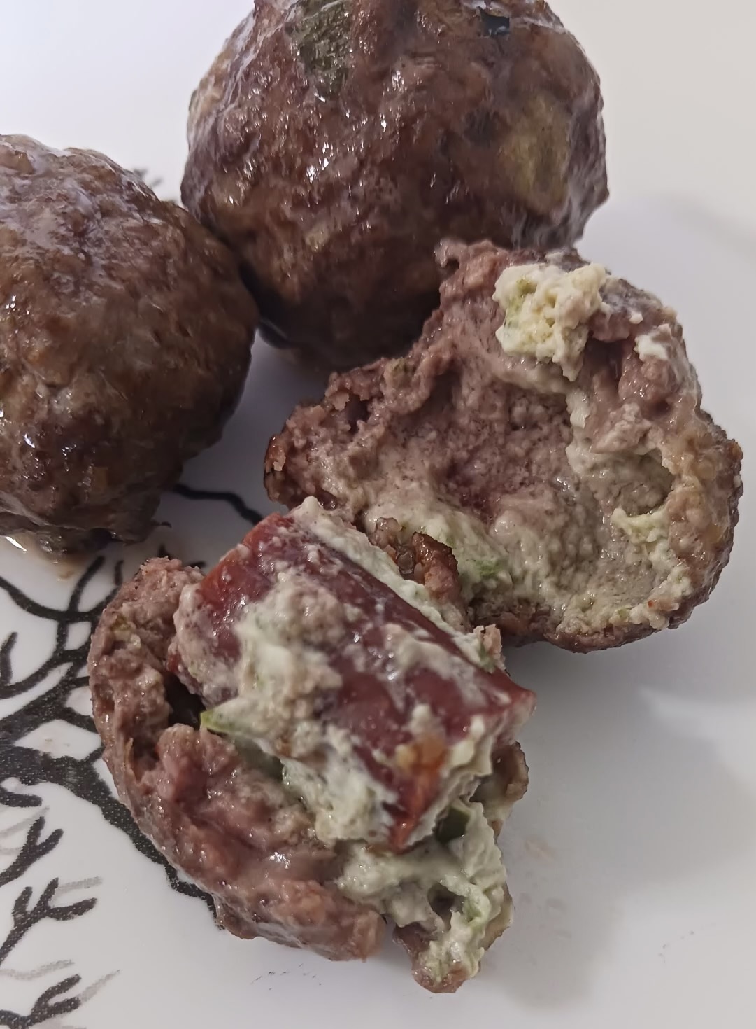 Sun-dried tomato and cheese-stuffed meatballs made with Chefcore